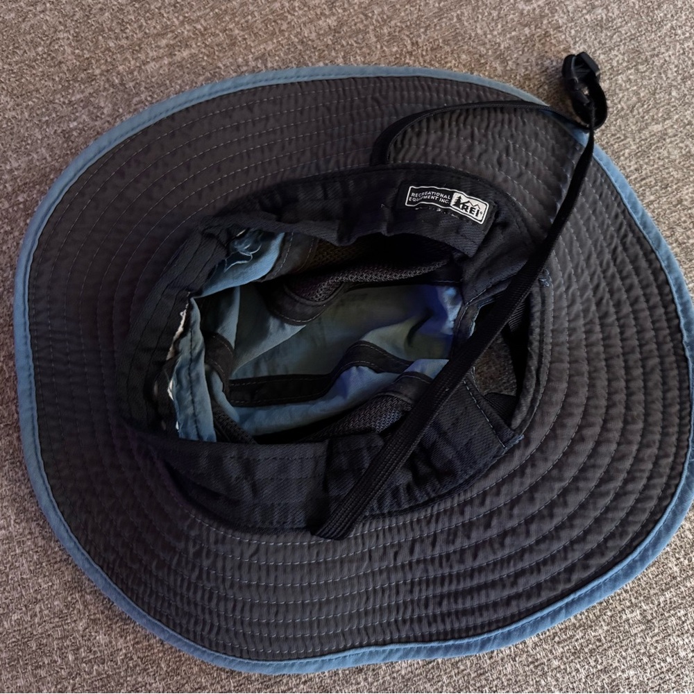 ☀️REI Hat☀️ - Picture 4 of 5